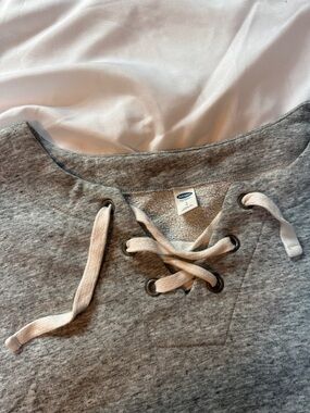 Old Navy Heather Gray Lace-Up V-Neck Sweater with Cream Drawcords